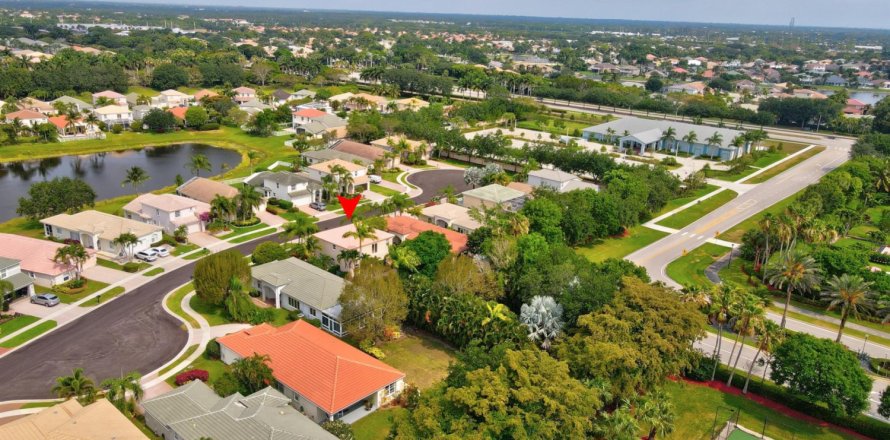 Villa ou maison à Wellington, Floride 4 chambres, 200.67 m2 № 1177124