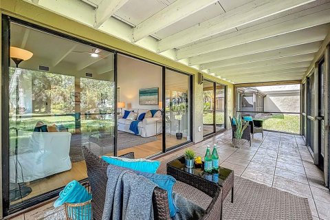 Townhouse in Oldsmar, Florida 2 bedrooms, 111.58 sq.m. № 1914262 - photo 30