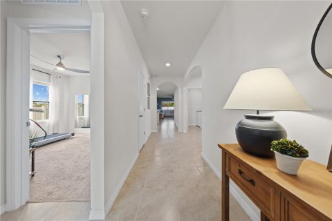 Casa en venta en Orange City, Florida, 4 dormitorios, 170.57 m2 № 2298273 - foto 9