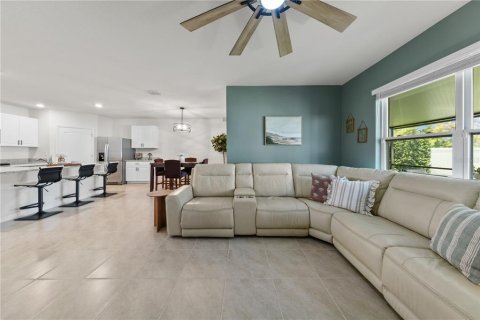 Casa en venta en Orange City, Florida, 4 dormitorios, 170.57 m2 № 2298273 - foto 27