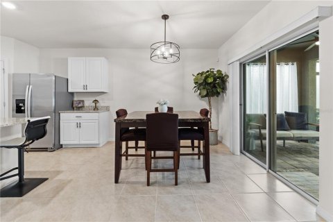 Casa en venta en Orange City, Florida, 4 dormitorios, 170.57 m2 № 2298273 - foto 19