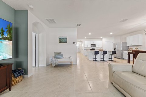 Casa en venta en Orange City, Florida, 4 dormitorios, 170.57 m2 № 2298273 - foto 29