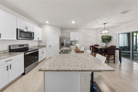 Casa en venta en Orange City, Florida, 4 dormitorios, 170.57 m2 № 2298273 - foto 14