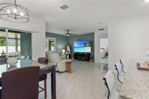 Casa en venta en Orange City, Florida, 4 dormitorios, 170.57 m2 № 2298273 - foto 22
