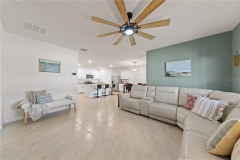 Casa en venta en Orange City, Florida, 4 dormitorios, 170.57 m2 № 2298273 - foto 28