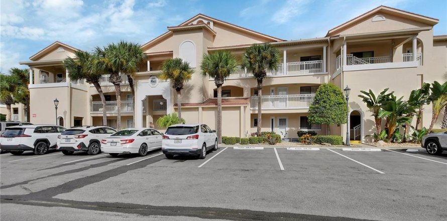 Condo in New Smyrna Beach, Florida, 2 bedrooms № 2386468
