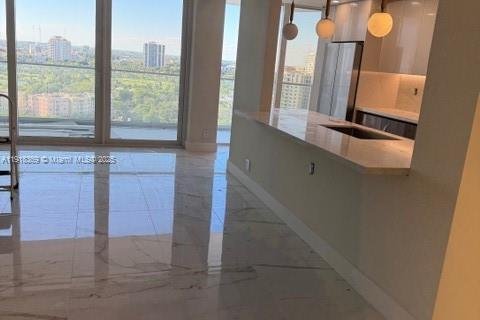 Снять в аренду кондоминиум в Авентура, Флорида 3 спальни, 148.64м2, № 1973077 - фото 4