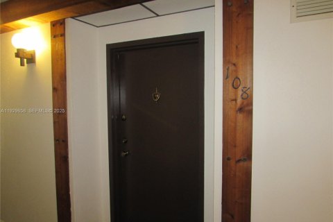 Copropriété à louer à Weston, Floride: 1 chambre, 75.44 m2 № 1988781 - photo 3