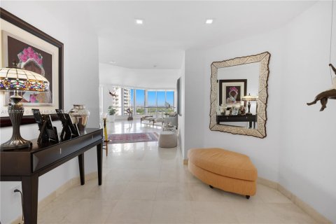 Купить кондоминиум в Авентура, Флорида 2 спальни, 203.46м2, № 1941709 - фото 7