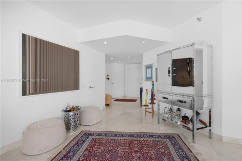 Купить кондоминиум в Авентура, Флорида 2 спальни, 203.46м2, № 1941709 - фото 12