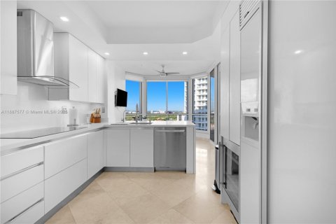 Купить кондоминиум в Авентура, Флорида 2 спальни, 203.46м2, № 1941709 - фото 18