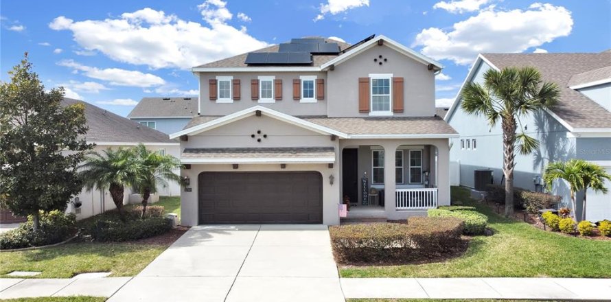 House in Tampa, Florida 4 bedrooms, 196.95 sq.m. № 2206998