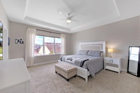 House in Tampa, Florida 4 bedrooms, 196.95 sq.m. № 2206998 - photo 27