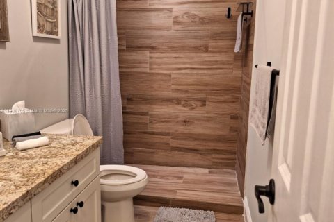 House in Miami Gardens, Florida 4 bedrooms, 160.26 sq.m. № 1965379 - photo 29