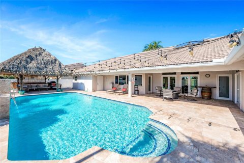 Купить виллу или дом в Майами, Флорида 4 спальни, 348.2м2, № 1971886 - фото 12