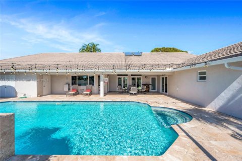 Купить виллу или дом в Майами, Флорида 4 спальни, 348.2м2, № 1971886 - фото 13