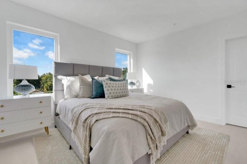 Touwnhouse à vendre à Orlando, Floride: 3 chambres, 221.29 m2 № 2119852 - photo 12