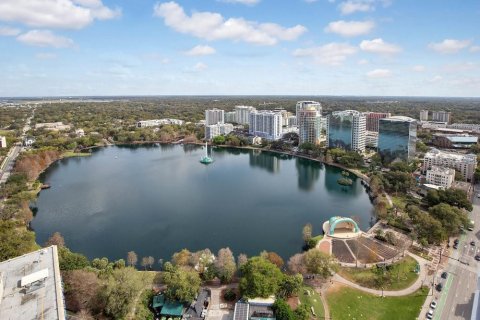 Touwnhouse à vendre à Orlando, Floride: 3 chambres, 221.29 m2 № 2119852 - photo 20