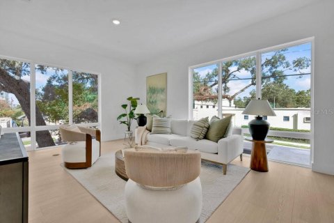 Touwnhouse à vendre à Orlando, Floride: 3 chambres, 221.29 m2 № 2119852 - photo 3