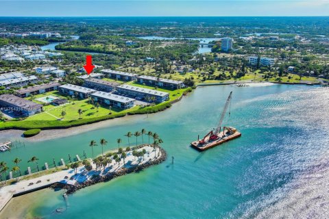 Снять в аренду кондоминиум в Юпитер, Флорида 2 спальни, 98.76м2, № 1958925 - фото 3