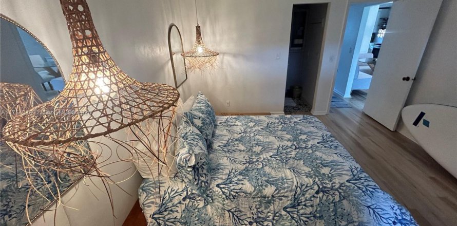 Кондоминиум с 2 спальнями в Юпитер, Флорида № 1958925