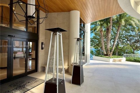 Condominio en alquiler en Aventura, Florida, 2 dormitorios, 199.74 m2 № 2054474 - foto 6