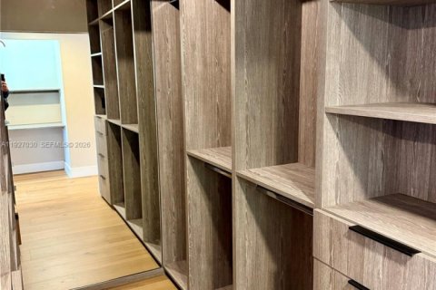 Condominio en alquiler en Aventura, Florida, 2 dormitorios, 199.74 m2 № 2054474 - foto 16