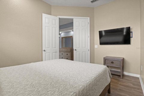 House in Lakeland, Florida 4 bedrooms, 222.22 sq.m. № 2091719 - photo 30