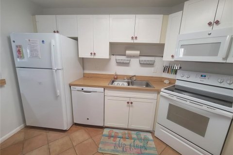 Condominio en alquiler en Tierra Verde, Florida, 1 dormitorio, 61.78 m2 № 1545209 - foto 9