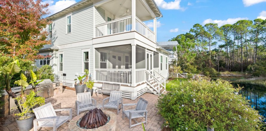House in Santa Rosa Beach, Florida 4 bedrooms, 288.18 sq.m. № 590132