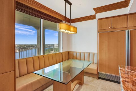 Condo in Highland Beach, Florida, 4 bedrooms  № 2189879 - photo 30