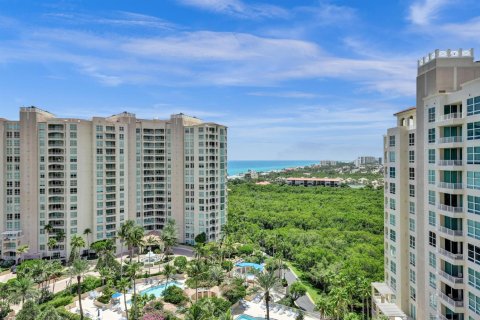 Condo in Highland Beach, Florida, 4 bedrooms  № 2189879 - photo 11