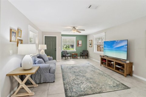 House in Ormond Beach, Florida 2 bedrooms, 97.73 sq.m. № 1827086 - photo 5