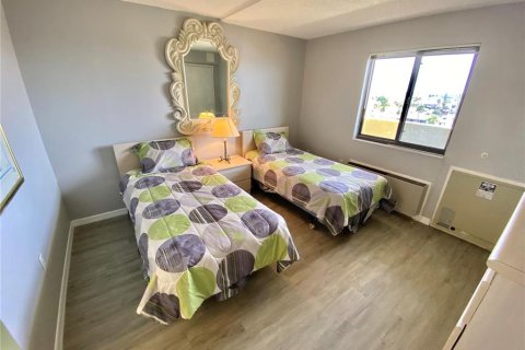 Condominio en alquiler en Hudson, Florida, 2 dormitorios, 88.26 m2 № 479225 - foto 28
