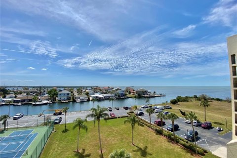 Condominio en alquiler en Hudson, Florida, 2 dormitorios, 88.26 m2 № 479225 - foto 20