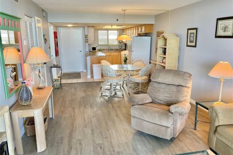 Condominio en alquiler en Hudson, Florida, 2 dormitorios, 88.26 m2 № 479225 - foto 8