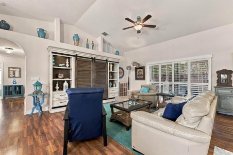 House in Boynton Beach, Florida 3 bedrooms, 191.47 sq.m. № 2391769 - photo 6