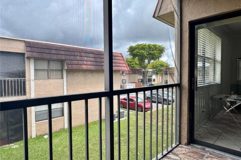 Condominio en venta en Miami, Florida, 2 dormitorios, 69.68 m2 № 1955206 - foto 23