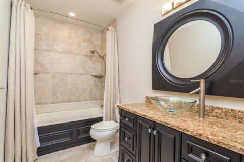 Condo in Tampa, Florida, 3 bedrooms  № 1810737 - photo 20