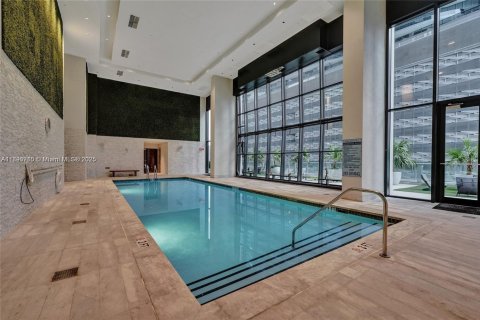 Снять в аренду кондоминиум в Майами, Флорида 2 спальни, 95.5м2, № 1944890 - фото 19