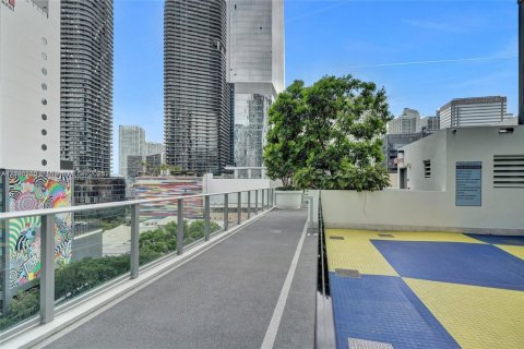 Снять в аренду кондоминиум в Майами, Флорида 2 спальни, 95.5м2, № 1944890 - фото 28