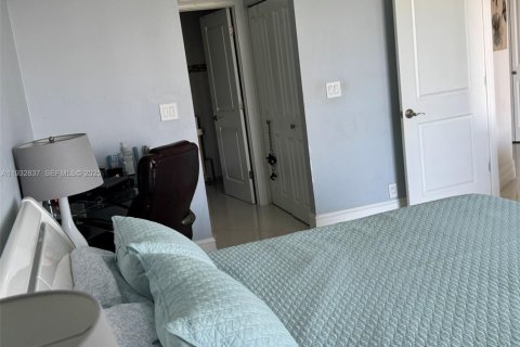 Снять в аренду кондоминиум в Авентура, Флорида 2 спальни, 109.72м2, № 1991146 - фото 16