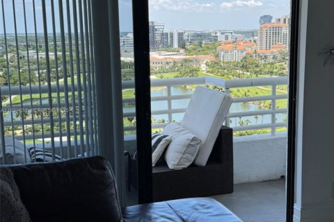 Снять в аренду кондоминиум в Авентура, Флорида 2 спальни, 109.72м2, № 1991146 - фото 20