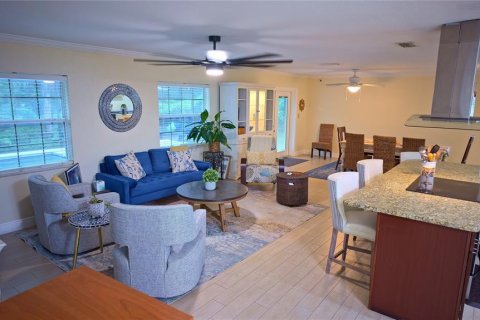Villa ou maison à vendre à Maitland, Floride: 4 chambres, 204.11 m2 № 2403238 - photo 5
