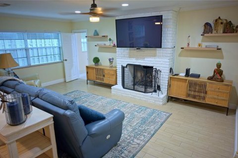 Villa ou maison à vendre à Maitland, Floride: 4 chambres, 204.11 m2 № 2403238 - photo 11