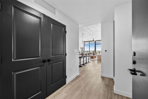 Appartement à louer à Saint Petersburg, Floride: 2 chambres, 113.15 m2 № 1762183 - photo 3