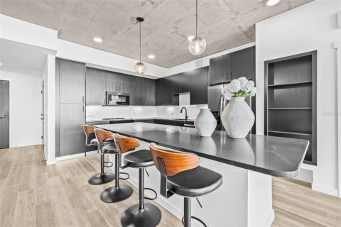 Appartement à louer à Saint Petersburg, Floride: 2 chambres, 113.15 m2 № 1762183 - photo 7