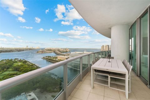 Condo in Miami, Florida, 3 bedrooms  № 2186702 - photo 23