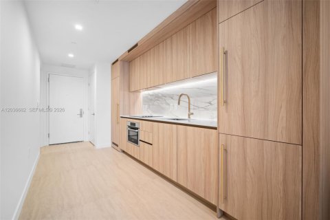Condominio en alquiler en Miami, Florida № 2085003 - foto 6