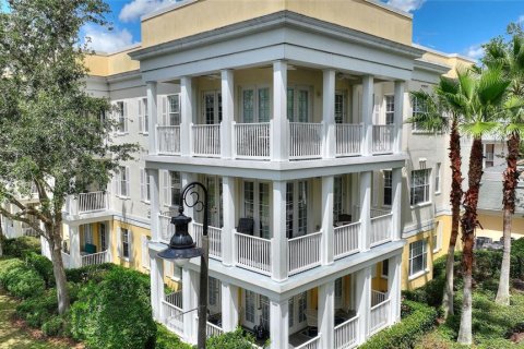 Condo in Four Corners, Florida, 3 bedrooms  № 1686990 - photo 1